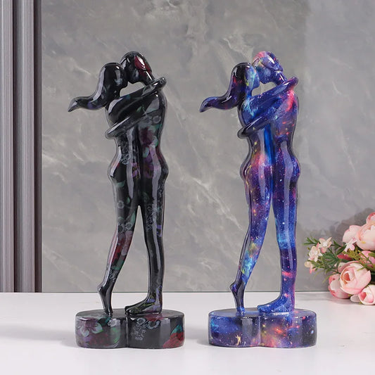 Hugging Couple Kiss Sculpture Home Decor Modern Romantic Love Statue Figures Figurine Interior Room Decoration Valentines Gift